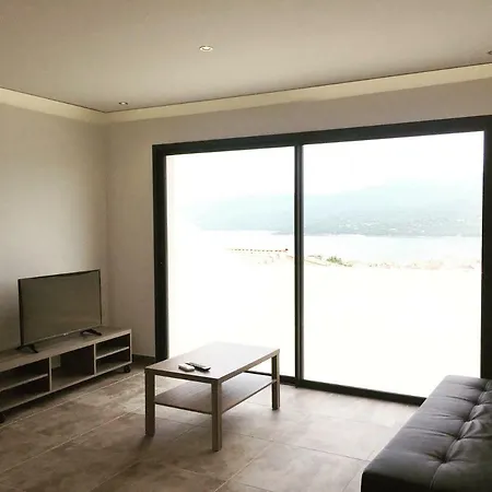 Une Chambre, Vue Mer Et Montagnes, Proche Du Centre - 2 *